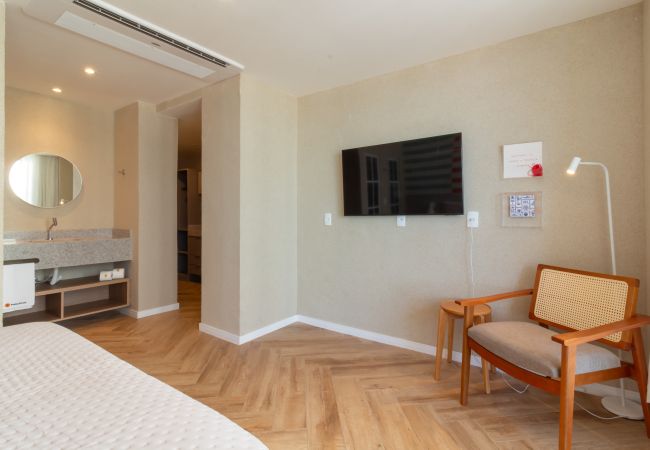 Apartment in Rio de Janeiro - Sea View and Balcony with Bathtub | Q23 Apartment in Rio de Janeiro - Sea View and Balcony with Bathtub | Q23