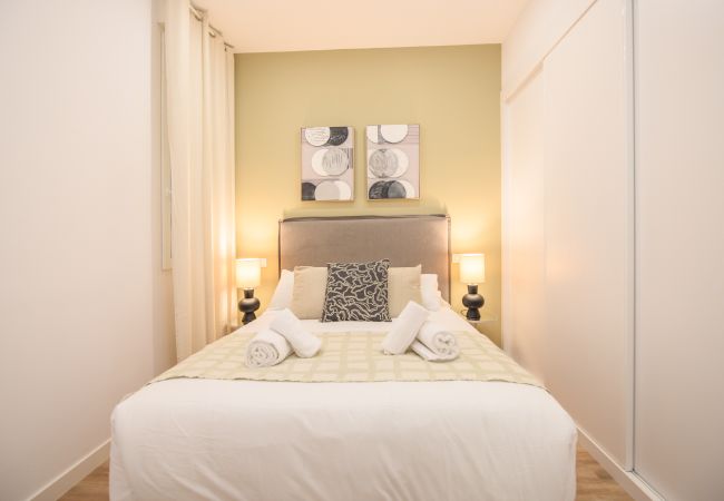 Apartment in Madrid - Comfort and urban style: your perfect apartment with 3 bedrooms  Apartment in Madrid - Comfort and urban style: your perfect apartment with 3 bedrooms