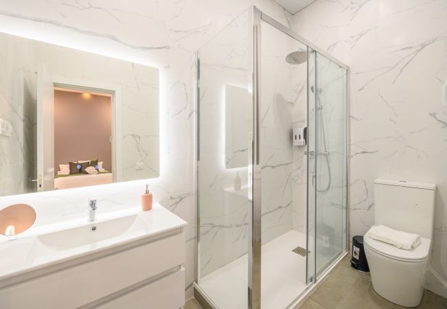 Apartment in Madrid - Comfort and urban style: your perfect apartment with 3 bedrooms  Apartment in Madrid - Comfort and urban style: your perfect apartment with 3 bedrooms