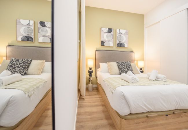 Apartment in Madrid - Comfort and urban style: your perfect apartment with 3 bedrooms  Apartment in Madrid - Comfort and urban style: your perfect apartment with 3 bedrooms