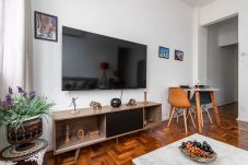 Apartment in Rio de Janeiro - 7 minutes from Ipanema beach | BT302B