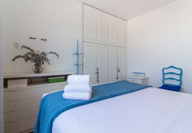 Apartment in Rio de Janeiro - 4 minutes from Arcos da Lapa | SR1502   Apartment in Rio de Janeiro - 4 minutes from Arcos da Lapa | SR1502