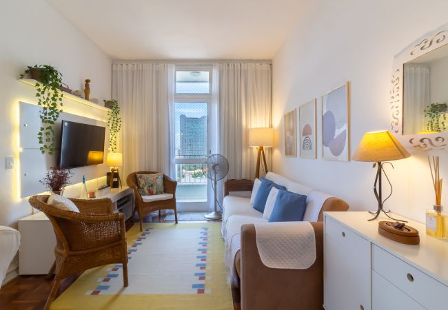 Apartment in Rio de Janeiro - 4 minutes from Arcos da Lapa | SR1502   Apartment in Rio de Janeiro - 4 minutes from Arcos da Lapa | SR1502