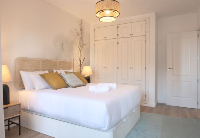 Apartment in Madrid - Aria: Where Tranquility and Design Meet Apartment in Madrid - Aria: Where Tranquility and Design Meet