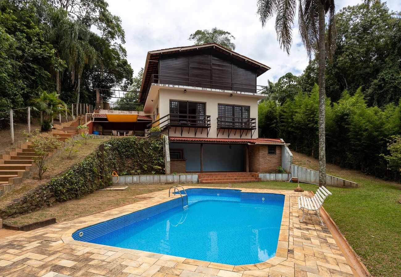House in Mairiporã - Casa com piscina, churrasqueira, Wi-Fi e garagem