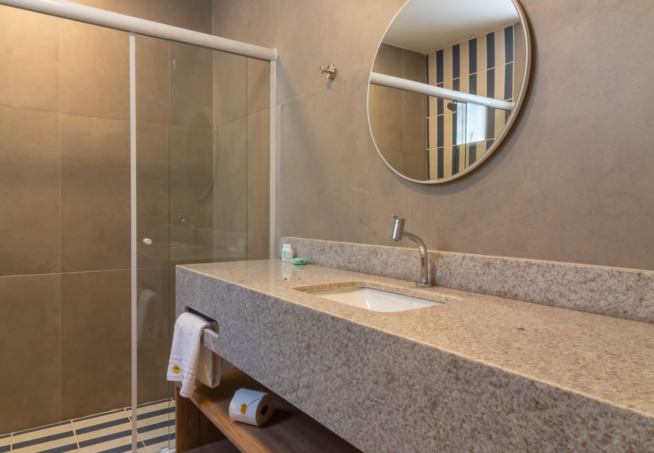 Apartment in Rio de Janeiro - Cosy a few steps from Copacabana Beach | Q24 Apartment in Rio de Janeiro - Cosy a few steps from Copacabana Beach | Q24