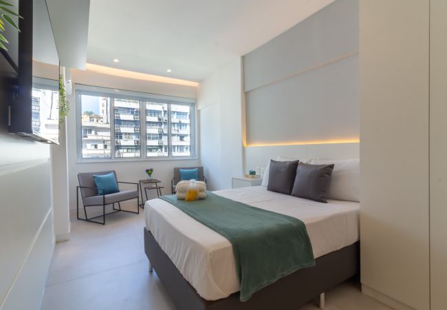  in Rio de Janeiro - Cosy in Copacabana for Two | PJ909