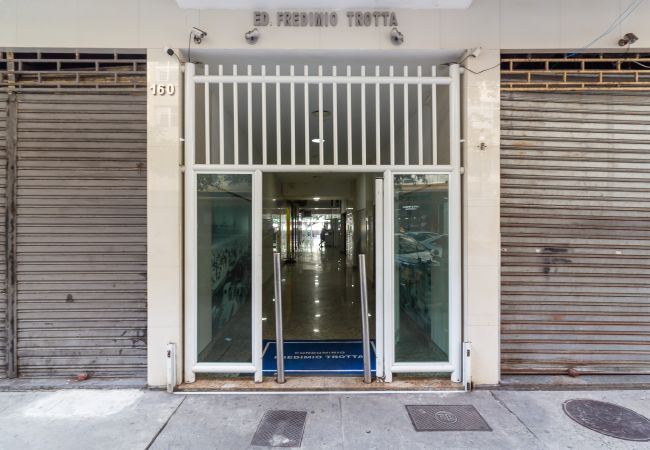 Apartment in Rio de Janeiro - Cosy in Copacabana for Two | PJ909 Apartment in Rio de Janeiro - Cosy in Copacabana for Two | PJ909