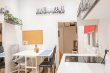 Apartment in Madrid - Modern and practical apartment in Chamberí