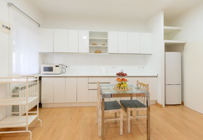 Apartment in Madrid - Charmartin 4 Towers: 2 bedrooms ideal for families and business travellers  Apartment in Madrid - Charmartin 4 Towers: 2 bedrooms ideal for families and business travellers