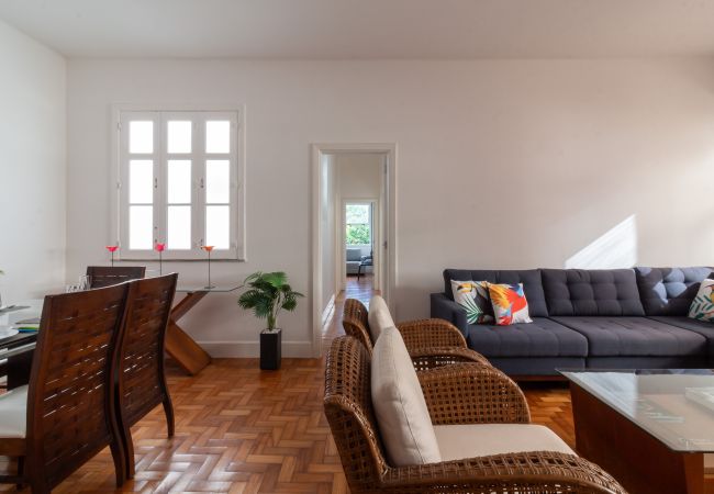 Apartment in Rio de Janeiro - Sophisticated just a few steps from the lagoon | SB301 Apartment in Rio de Janeiro - Sophisticated just a few steps from the lagoon | SB301
