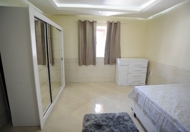 House in Rio de Janeiro - Casa confortável com WiFi, piscina e churrasqueira House in Rio de Janeiro - Casa confortável com WiFi, piscina e churrasqueira