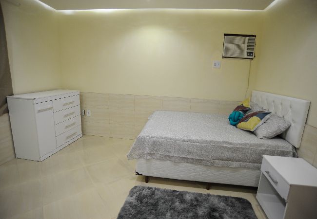House in Rio de Janeiro - Casa confortável com WiFi, piscina e churrasqueira House in Rio de Janeiro - Casa confortável com WiFi, piscina e churrasqueira