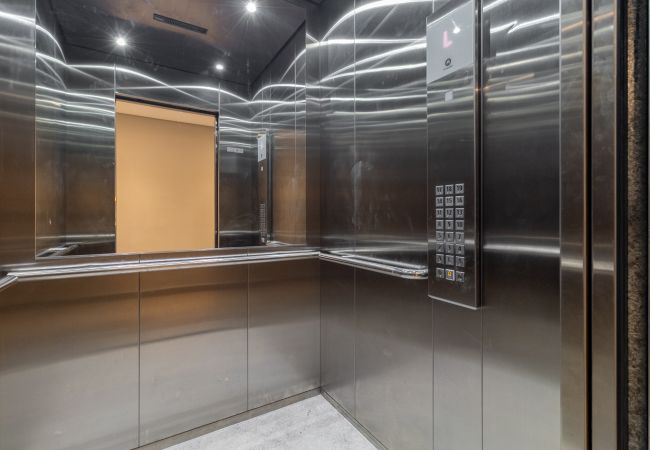 Studio in São Paulo - Pinheiros, complete next to the subway Studio in São Paulo - Pinheiros, complete next to the subway