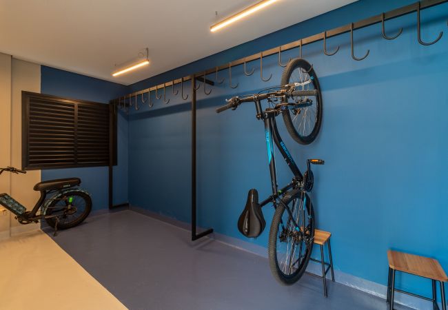 Studio in São Paulo - Pinheiros, complete next to the subway Studio in São Paulo - Pinheiros, complete next to the subway