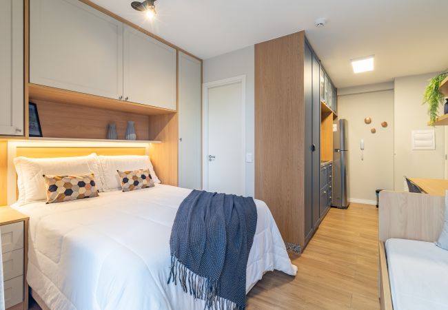 Studio in São Paulo - Pinheiros, complete next to the subway Studio in São Paulo - Pinheiros, complete next to the subway