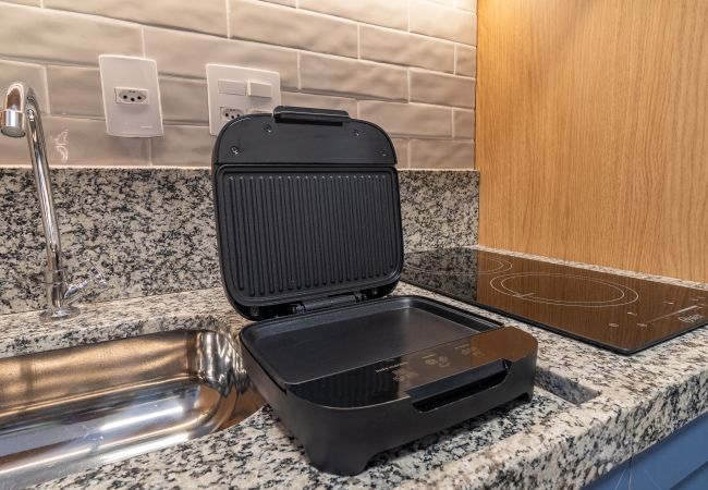 Studio in São Paulo - Pinheiros, complete next to the subway Studio in São Paulo - Pinheiros, complete next to the subway