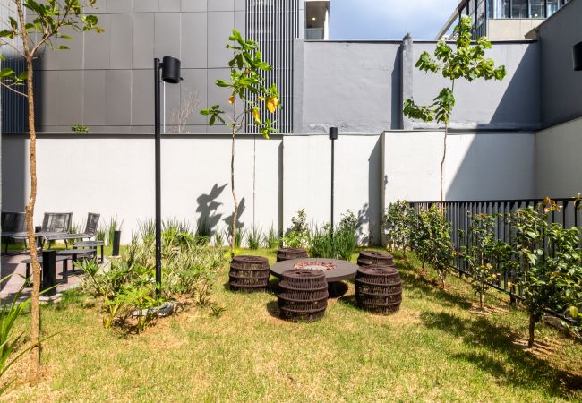 Studio in São Paulo - Pinheiros, complete next to the subway Studio in São Paulo - Pinheiros, complete next to the subway