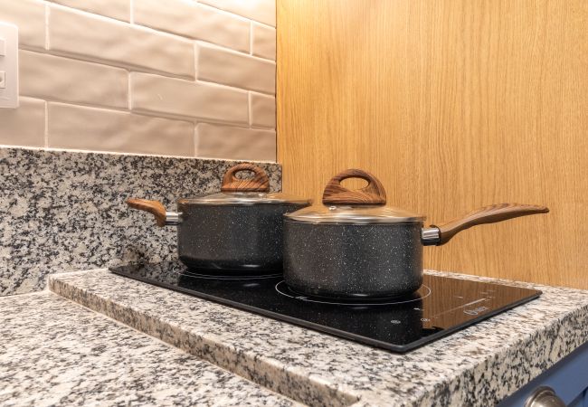 Studio in São Paulo - Pinheiros, complete next to the subway Studio in São Paulo - Pinheiros, complete next to the subway