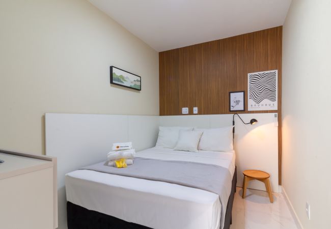  in Rio de Janeiro - Comfort in Ipanema 6 minutes from the beach | J302