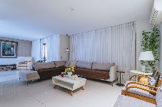 House in Mangaratiba - Casa em condomínio com lazer completo e WiFi 