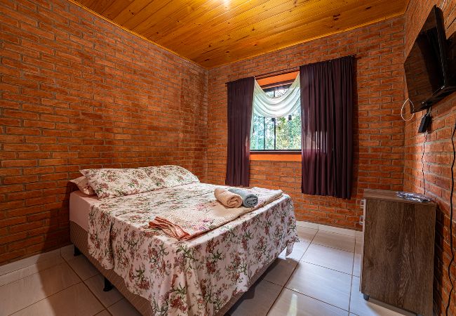 Villa in Lima Duarte - Refúgio na Natureza:Confortável chalé bem equipado