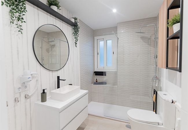 Rent by room in Madrid - Paris: room with comfort, cosiness and shared areas Chamartín – Mauricio Legendre Rent by room in Madrid - Paris: room with comfort, cosiness and shared areas Chamartín – Mauricio Legendre