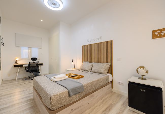  in Madrid - Rome: room with comfort and shared areas Gran Via-Madrid