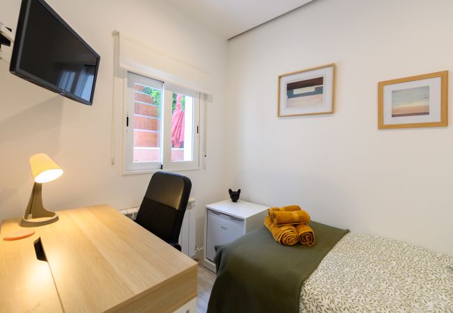 Rent by room in Madrid - Oruro: Room with Bolivian essence and comfort in Madrid Rent by room in Madrid - Oruro: Room with Bolivian essence and comfort in Madrid