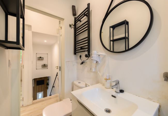 Rent by room in Madrid - Oruro: Room with Bolivian essence and comfort in Madrid Rent by room in Madrid - Oruro: Room with Bolivian essence and comfort in Madrid