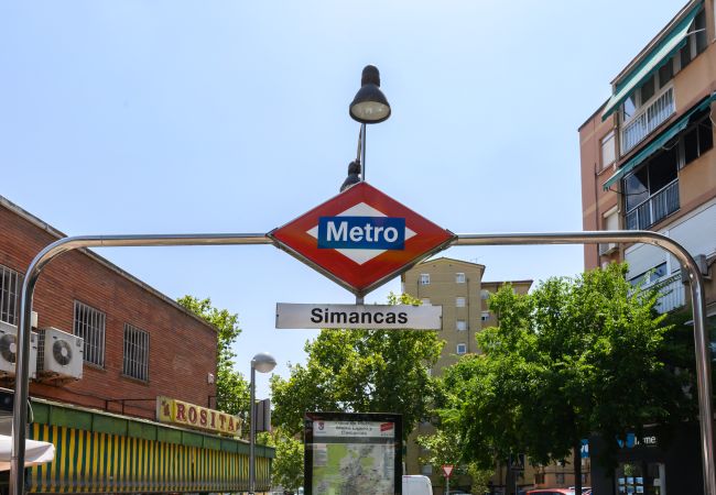 Rent by room in Madrid - Oruro: Room with Bolivian essence and comfort in Madrid Rent by room in Madrid - Oruro: Room with Bolivian essence and comfort in Madrid