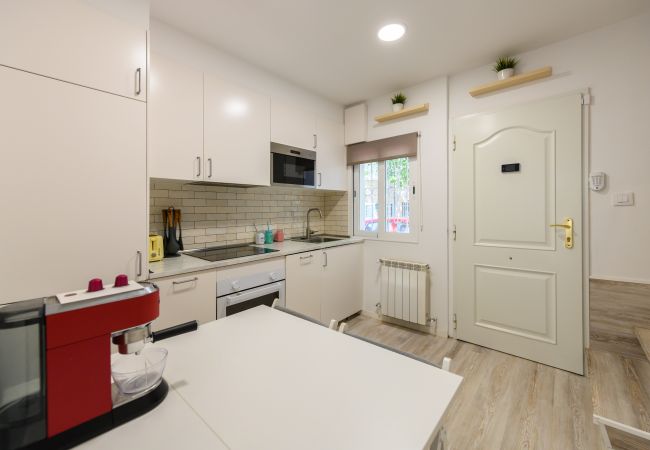 Rent by room in Madrid - La Paz: Room with Bolivian essence and comfort in Madrid Rent by room in Madrid - La Paz: Room with Bolivian essence and comfort in Madrid