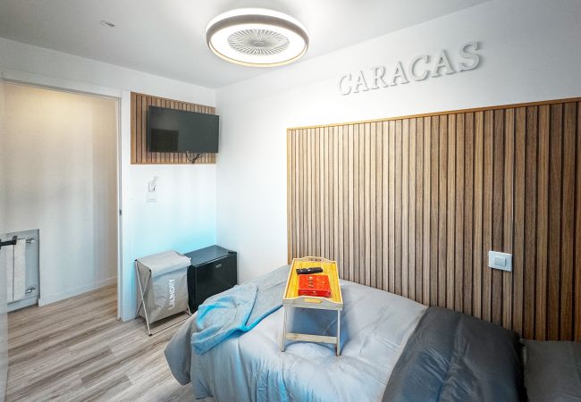  in Madrid - Caracas: perfect room to live and share in Madrid