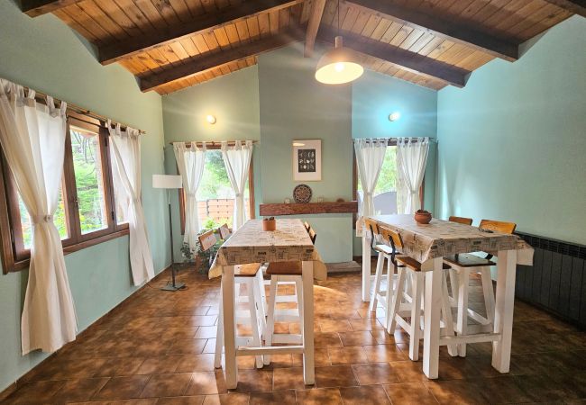 House in San Carlos de Bariloche - Botanical Garden Bariloche  House – 6 bedrooms, 4 bathrooms House in San Carlos de Bariloche - Botanical Garden Bariloche  House – 6 bedrooms, 4 bathrooms