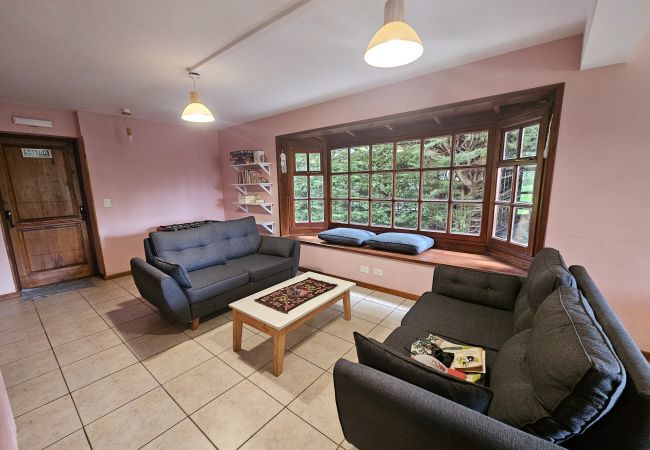 House in San Carlos de Bariloche - Botanical Garden Bariloche  House – 6 bedrooms, 4 bathrooms House in San Carlos de Bariloche - Botanical Garden Bariloche  House – 6 bedrooms, 4 bathrooms