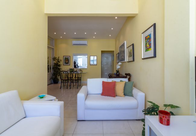 Apartment in Rio de Janeiro - Comfort 4 minutes from Leblon Beach | AP801 Apartment in Rio de Janeiro - Comfort 4 minutes from Leblon Beach | AP801