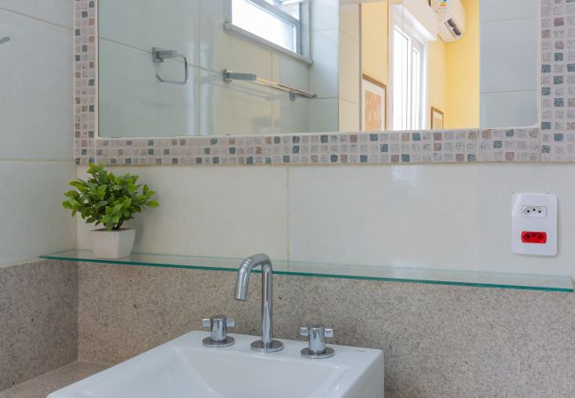 Apartment in Rio de Janeiro - Comfort 4 minutes from Leblon Beach | AP801 Apartment in Rio de Janeiro - Comfort 4 minutes from Leblon Beach | AP801