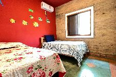 House in Delfinópolis - Chácara com lazer completo, Wi-Fi e pet friendly
