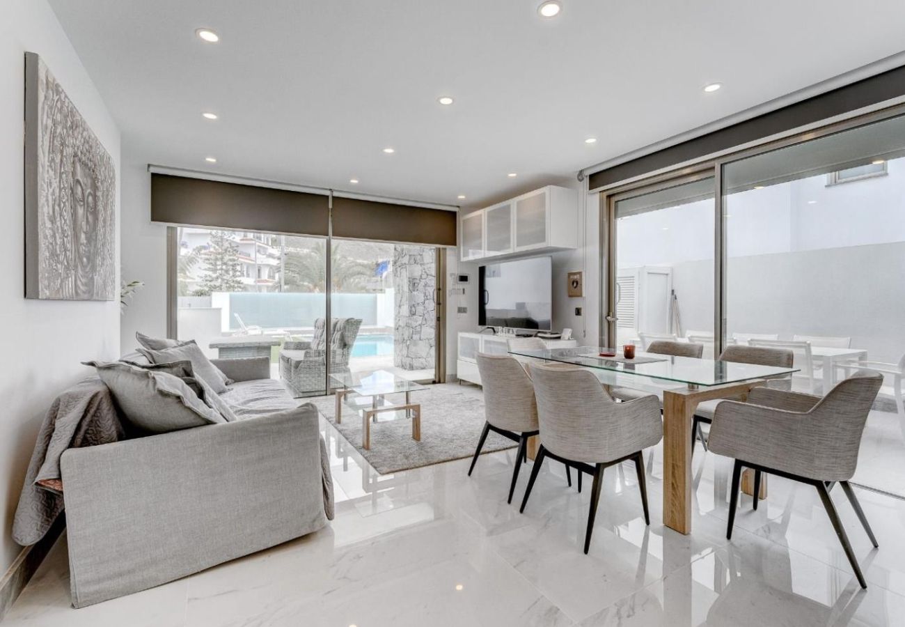 Villa in Los Cristianos - Villa Seréna Villa in Los Cristianos - Villa Seréna