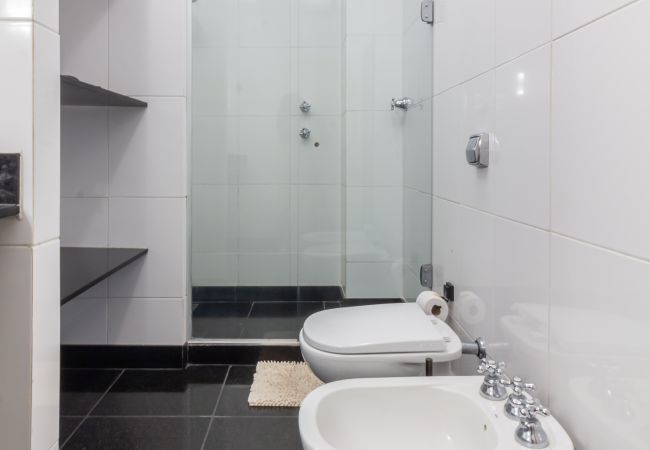 Apartment in Rio de Janeiro - Space and Comfort in Copacabana | D405 Apartment in Rio de Janeiro - Space and Comfort in Copacabana | D405