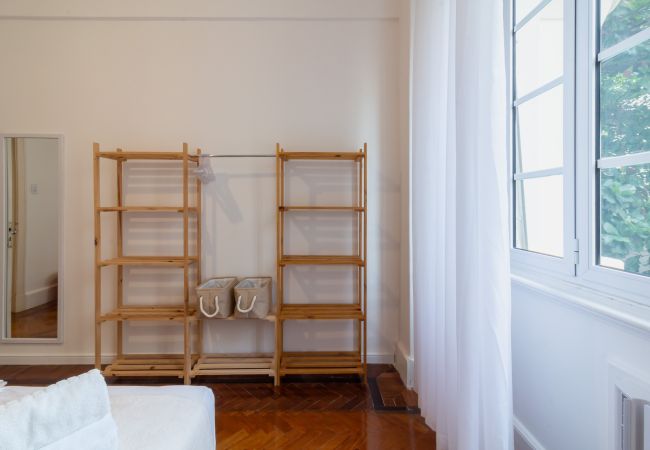 Apartment in Rio de Janeiro - Space and Comfort in Copacabana | D405 Apartment in Rio de Janeiro - Space and Comfort in Copacabana | D405