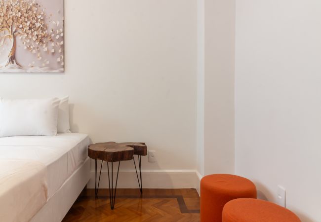 Apartment in Rio de Janeiro - Space and Comfort in Copacabana | D405 Apartment in Rio de Janeiro - Space and Comfort in Copacabana | D405