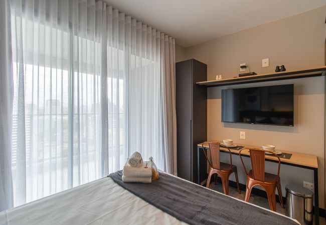 Studio in São Paulo - Modern Retreat Near Allianz Parque | SP-P1604A Studio in São Paulo - Modern Retreat Near Allianz Parque | SP-P1604A