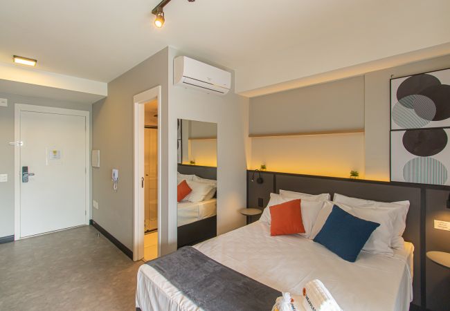 Studio in São Paulo - Modern Retreat Near Allianz Parque | SP-P1604A Studio in São Paulo - Modern Retreat Near Allianz Parque | SP-P1604A