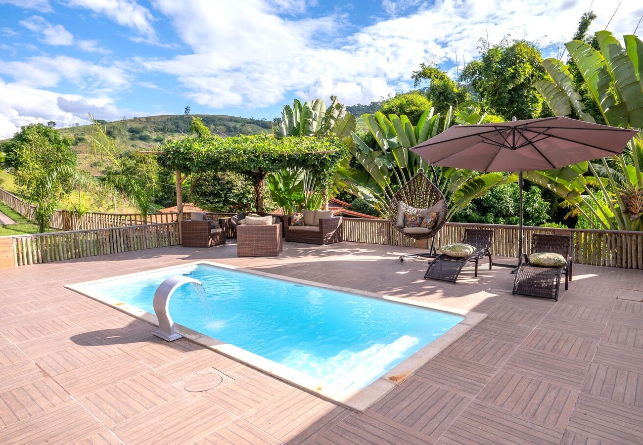 House in Carmo - Ótima Chácara com lazer completo, pet friendly 