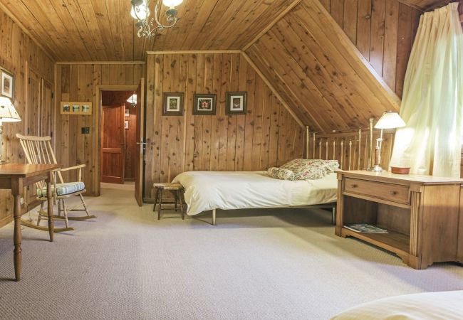 House in San Carlos de Bariloche - Beautiful house in Llao Llao Bariloche for 12 guests House in San Carlos de Bariloche - Beautiful house in Llao Llao Bariloche for 12 guests