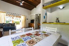 House in São Sebastião - Casa com piscina a 500m da Praia de Boiçucanga