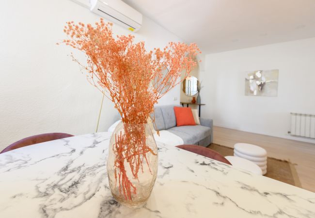 Apartment in Madrid - Two bedroom flat-Terrace and balcony in Madrid Apartment in Madrid - Two bedroom flat-Terrace and balcony in Madrid