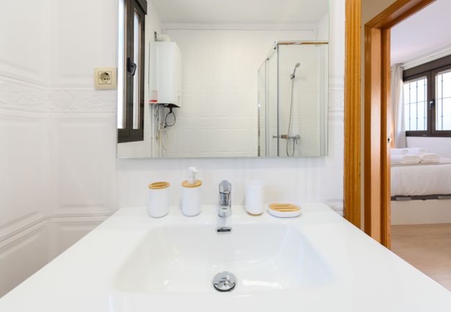 Apartment in Madrid - Two bedroom flat-Terrace and balcony in Madrid Apartment in Madrid - Two bedroom flat-Terrace and balcony in Madrid