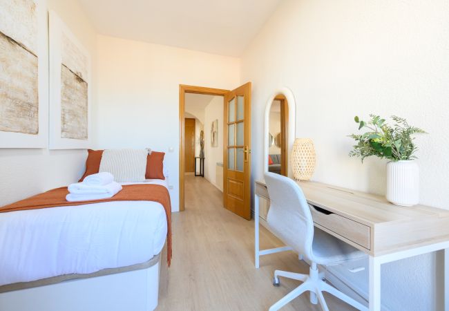 Apartment in Madrid - Two bedroom flat-Terrace and balcony in Madrid Apartment in Madrid - Two bedroom flat-Terrace and balcony in Madrid